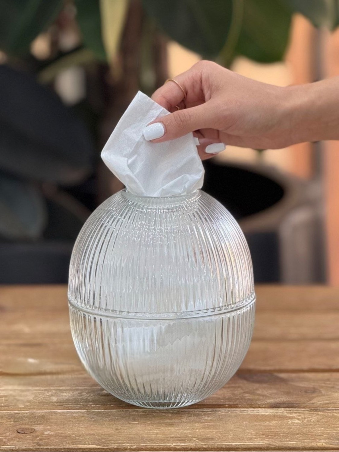 جادستمال کاعذی شیشه ای